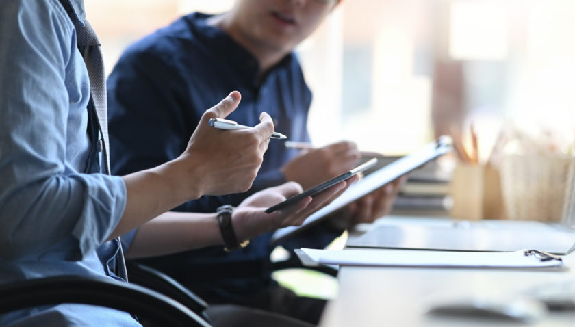 Accompagnement clients pour des projets spécifiques en informatique